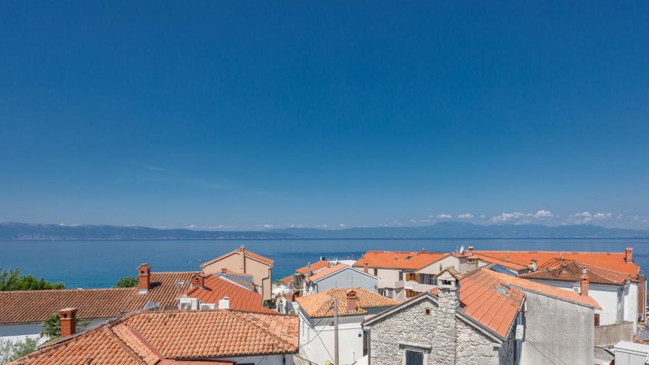 Apartmen Plus U Centru Blizu Plaze Нивице Экстерьер фото